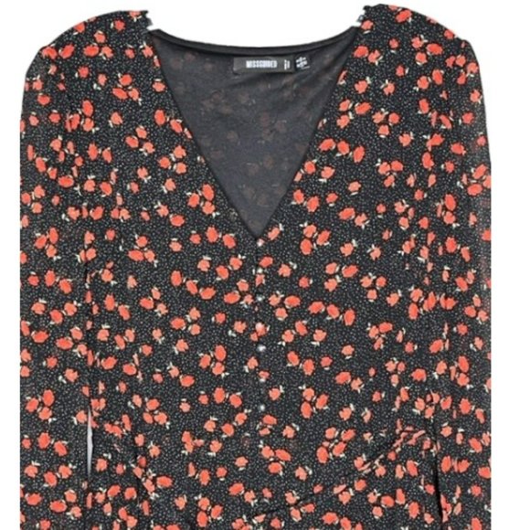 Missguided Dotted Floral Mini Tea Dress - Black/Red - 8 - Picture 5 of 12